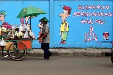 KPU NTT belum Beri Sanksi PDIP dan PPP