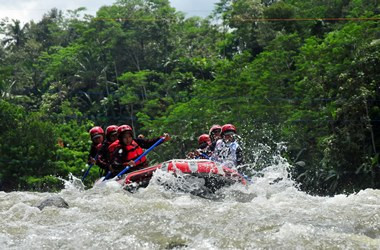 Empat Mahasiswa Korban Arung Jeram Berhasil Dievakuasi