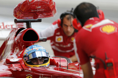 Lima Pembalap F1 Belum Terima Gaji Musim 2013