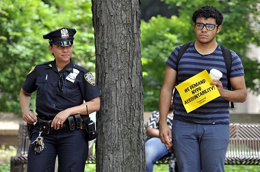 Warga Sambut Baik Pembubaran Unit Pemantau Muslim New York