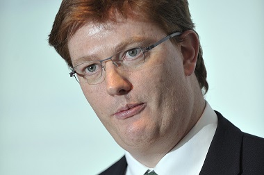 Pengangguran di Inggris Turun di Bawah Tujuh Persen