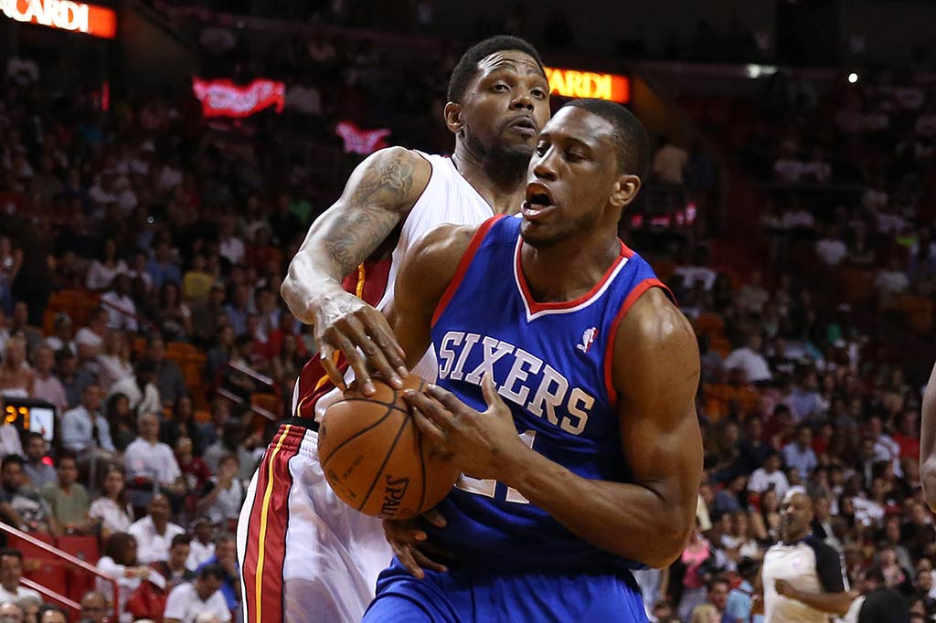 76ers Kalahkan Heat 100-87