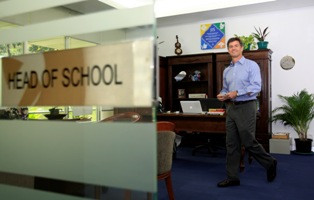 Penutupan TK JIS Dinilai Terlambat