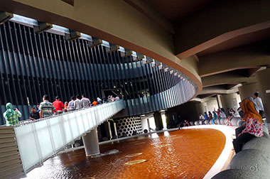 Wisata Libur Paskah, Museum Tsunami dan Pantai Lampuuk