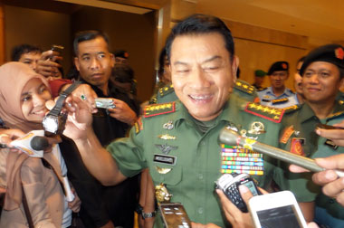 Moeldoko: Jual Jam Rp5 juta, Masih Untung 