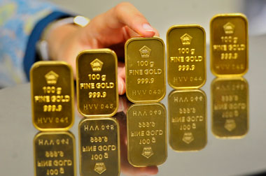 Enam Polisi Terlibat Aksi Perampokan Emas