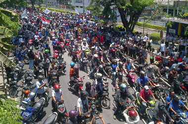 Buruh di Medan akan Lakukan <i>Sweeping</i>