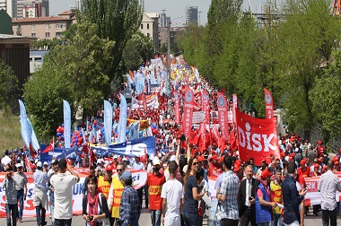 May Day, Ribuan Demonstran Berkumpul di Istanbul Turki