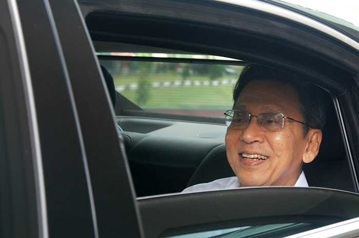 KPK Berharap Boediono jujur