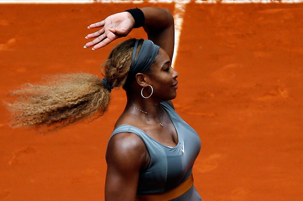Serena Williams Tundukkan Peng Shuai