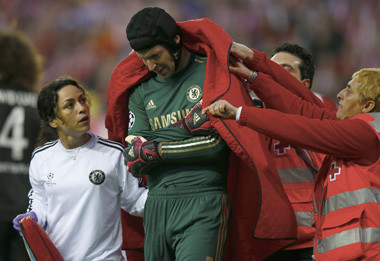 Pascaoperasi, Cech Dipastikan Absen 10 Pekan