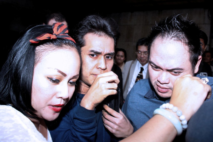 Marah, Respons Fans Dengar Kabar Olga Meninggal 