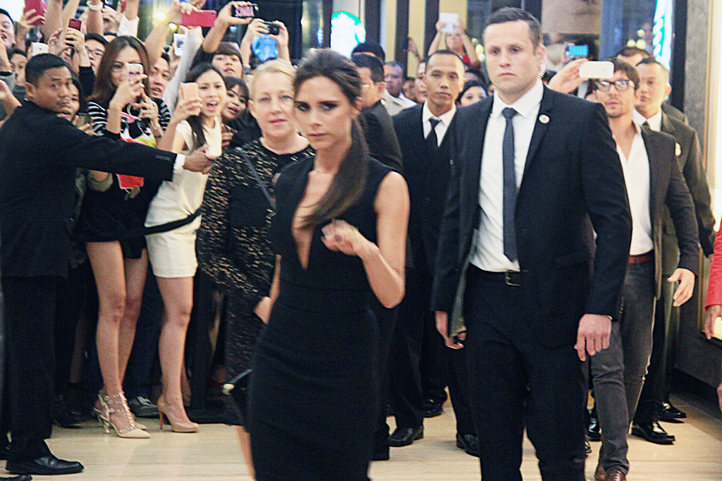 Kehadiran Victoria Beckham Hebohkan Pengunjung Plaza Indonesia