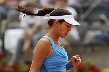 Ana Ivanovic Singkirkan Maria Sharapova di Italia Terbuka