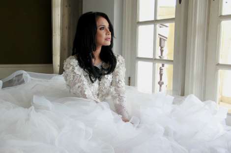 Album Baru Rossa Terjual 100 Ribu Kopi Dalam Sehari