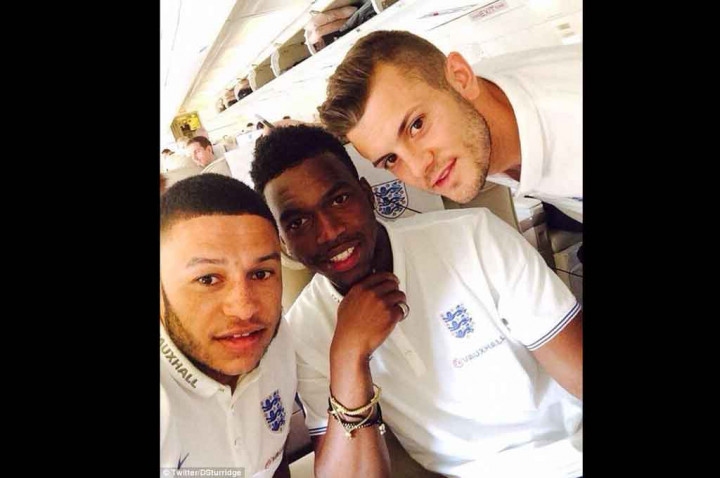  Aksi Selfi Anak-Anak Asuhan Roy Hodgson
