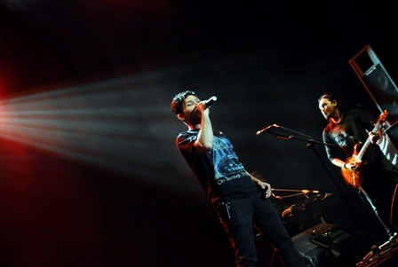 Marak Download Lagu Ilegal, Stevie Item Pasrah