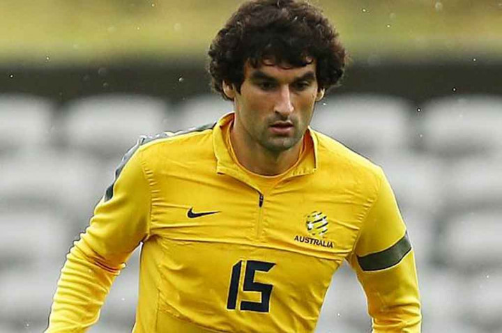 Mile Jedinak Jadi Kapten Australia