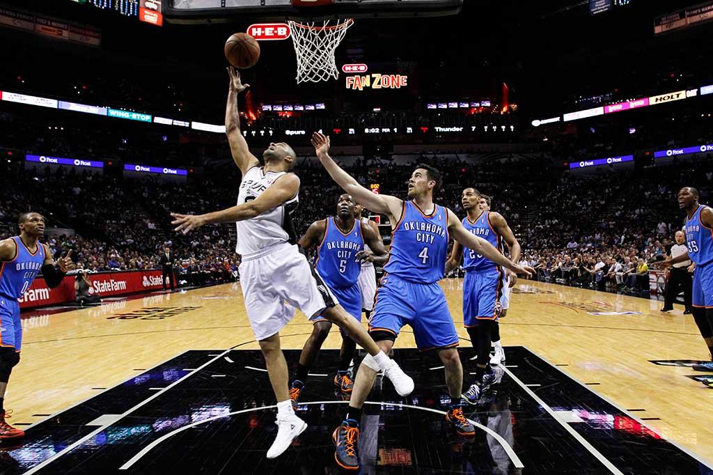 Spurs Kembali Tekuk Thunder