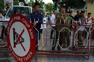 Vietnam Tawarkan Kompensasi Kerusakan Demo Anti-Tiongkok