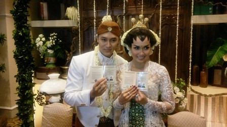 Masih Diganggu Isu Miring, Demian Bela Sara Wijayanto