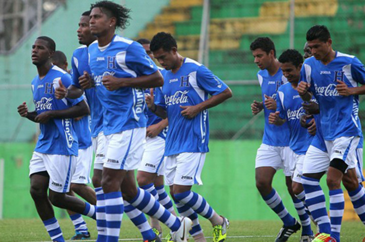 Honduras: Tangan Kiri Malapetaka Tangan Kanan Neraka