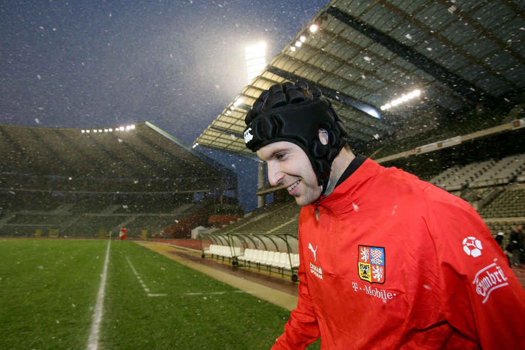 Petr Cech.(foto:Eric Lalmand)