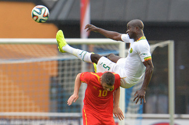 Kamerun Kalahkan Macedonia 2-0