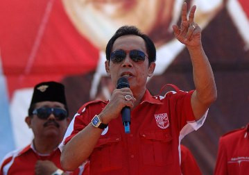 Bang Yos Janjikan 3 Juta Pendukung untuk Jokowi-JK  
