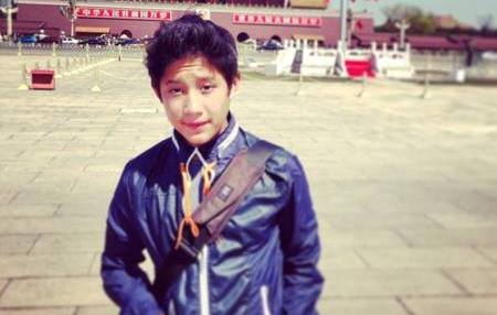 Teuku Rasya Rintis Karier Penyanyi Solo