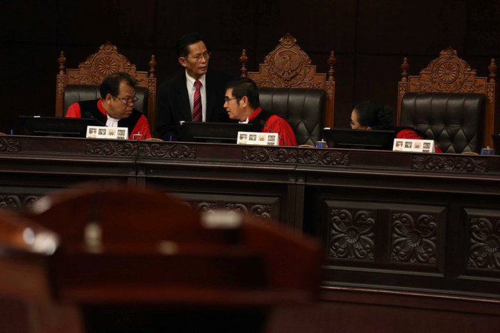 Hakim: MK Keranjang Sampah Dong Ya!