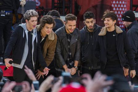 Polisi Bubarkan Penjualan Tiket One Direction 
