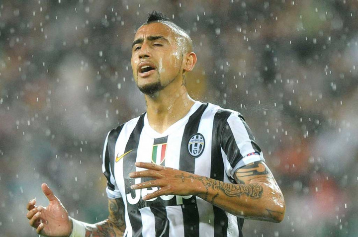 Vidal Pulih dari Cedera