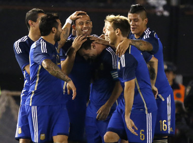 Argentina Tekuk Trinidad dan Tobago 3-0