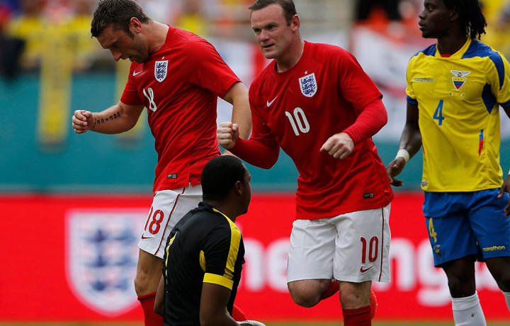 Rooney: Main di Mana Saja Boleh!