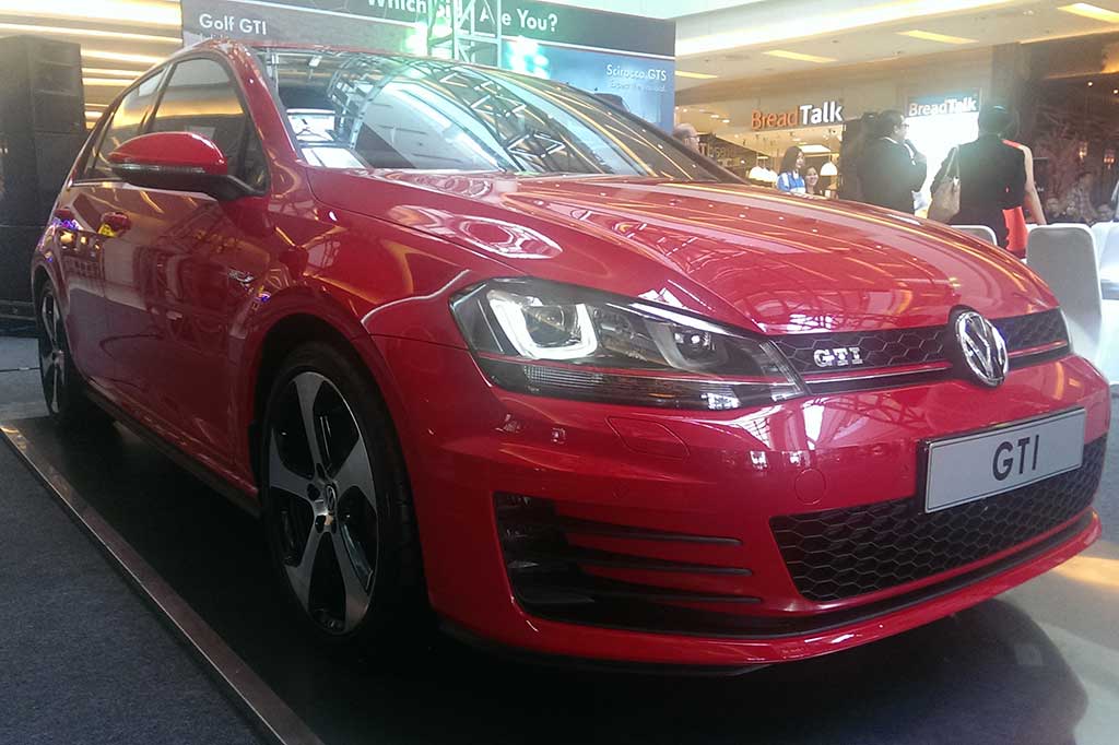 VW Luncurkan Golf GTI 2014