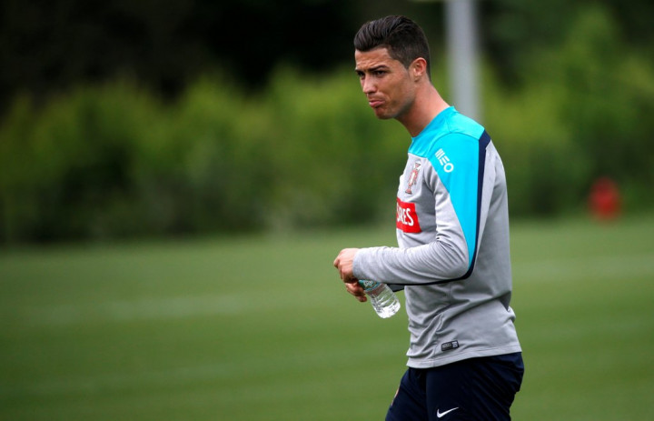 Ronaldo Tak Bisa Tampil di Piala Dunia 2014?   
