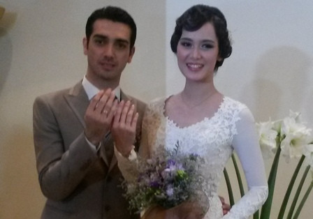 Ini yang Bikin Renata Terima Pinangan Fachri Albar