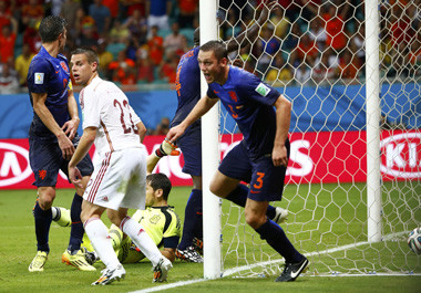 Gol Perdana De Vrij Buat Belanda Unggul 3-1