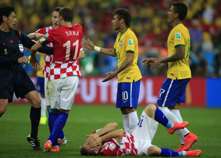 FIFA Bela Putusan Kontroversi Nishimura 