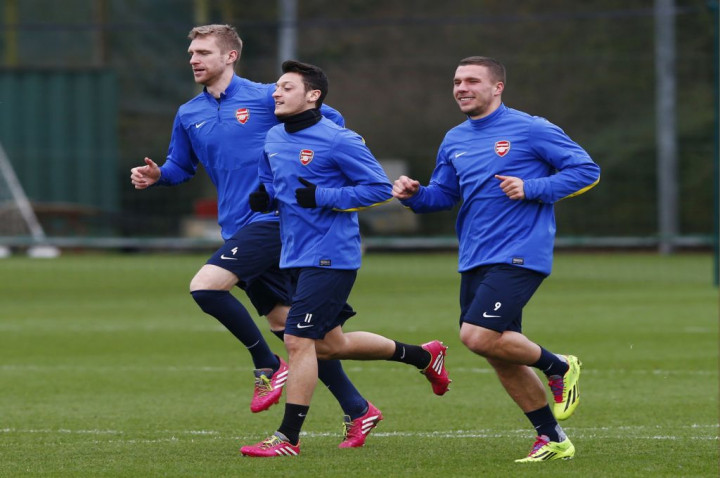 Podolski: Peran Oezil Vital untuk Jerman