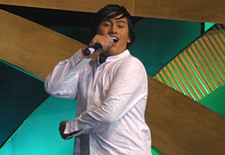 Tambah Anak, Nassar Ajak Muzdalifah Bulan Madu ke Cianjur