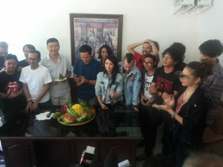 'Rock N Love' Film Perdana Band Kotak 