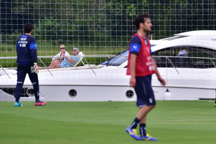 Buffon Belum Juga Sembuh