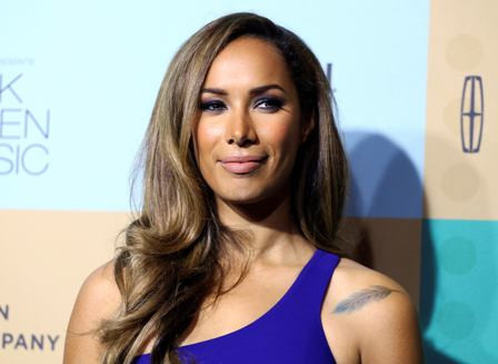 'Walking on Sunshine', Ajang Pembuktian Akting Leona Lewis