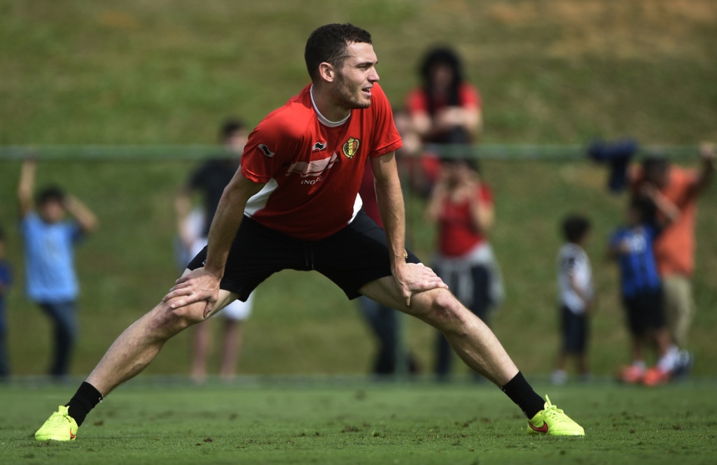 Thomas Vermaelen susul RVP?(foto:AFP/Martin Bureau)