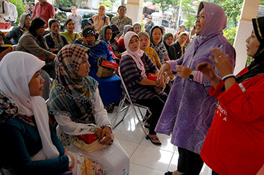 Wagub Gorontalo Bantah Warganya Jadi PSK Dolly