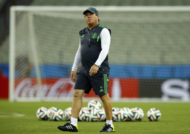 Meksiko akan Turunkan Formasi yang Sama Melawan Brasil