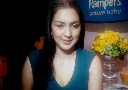 Demi Anak, Donna Agnesia Selektif Pilih Pekerjaan