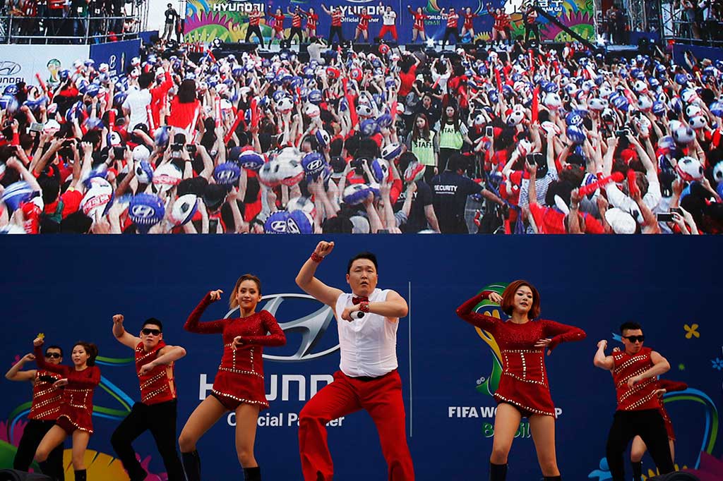 Psy 'Buka Pertandingan' Korsel vs Rusia